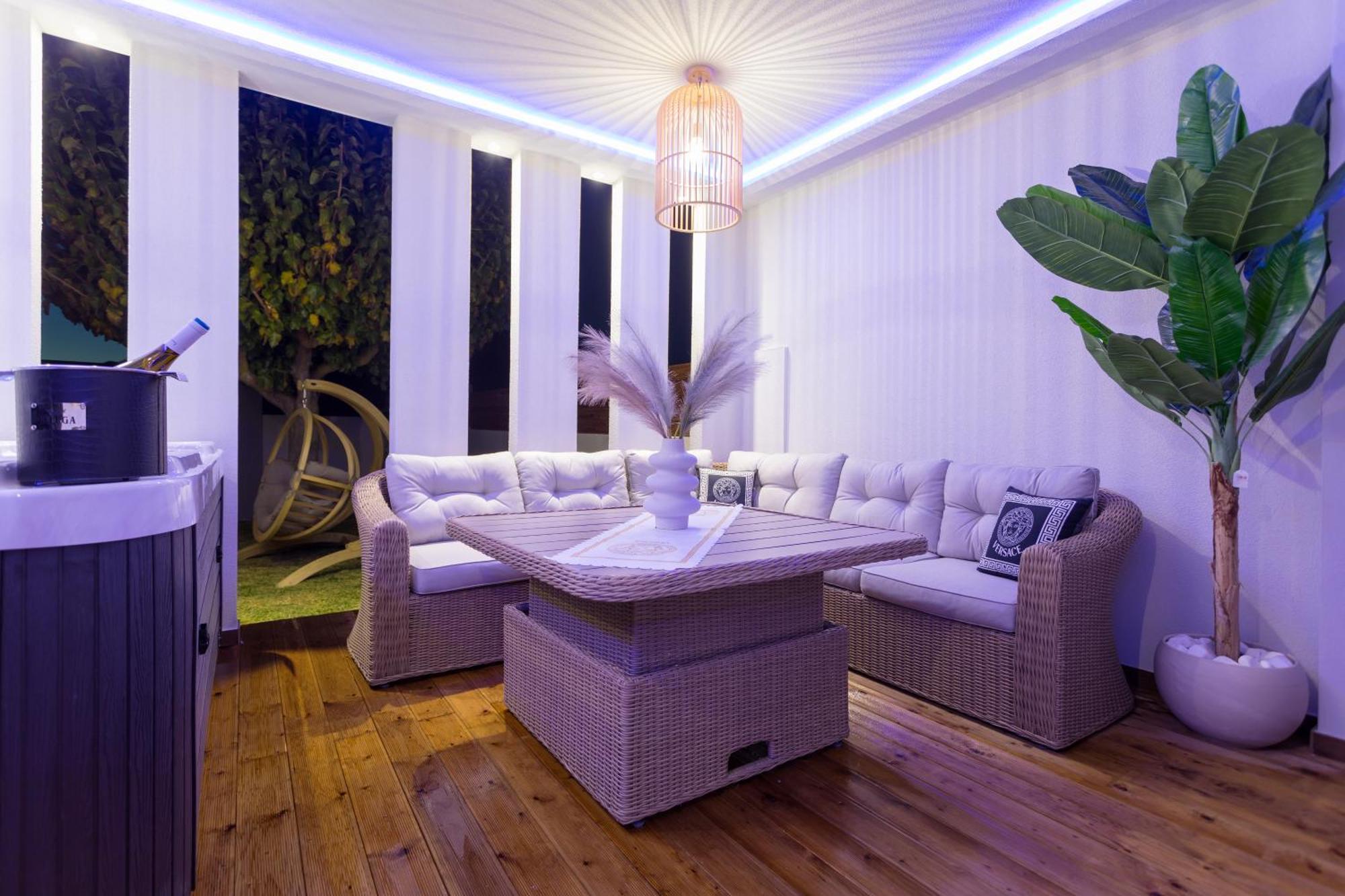 Muthee Luxurious Private Villa لاغاناس المظهر الخارجي الصورة