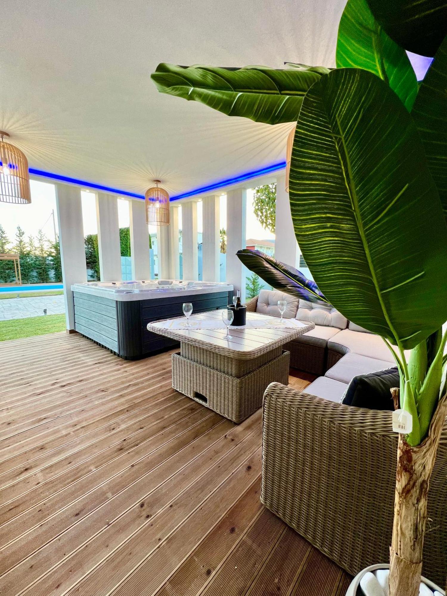 Muthee Luxurious Private Villa لاغاناس المظهر الخارجي الصورة